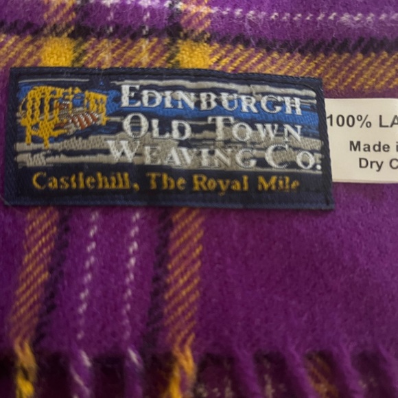 Edinburgh Lambswool Scarf - Picture 10 of 11